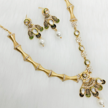Pure silver kundan necklace for ladies with a pair... by 