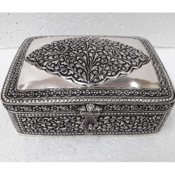 92.5 Pure Silver Dry Fruit Box (Pandan) In Fine Na... by 