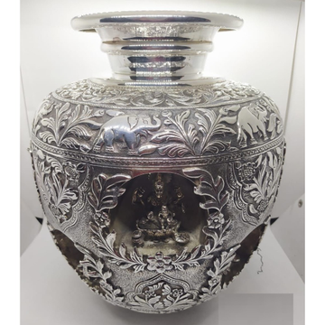 Pure silver Asthalakshmi vase in fine antique carv... by 