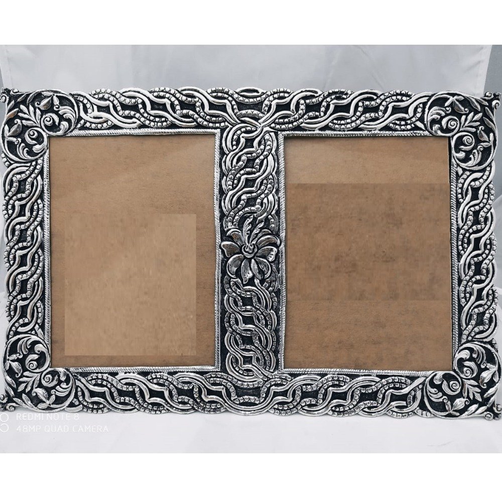 Pure Silver Photo Frame In Antique Nakashii work PO-171-19