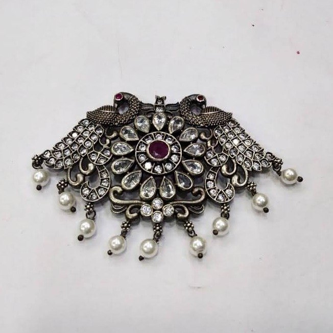 Pure silver Designer Cutstone Peacock Pendant With Pearls pO-216-46