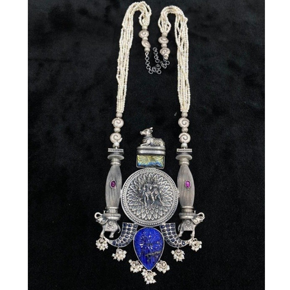 Designer long chained haara on Shiv Parivar with Lapiz Gemstone