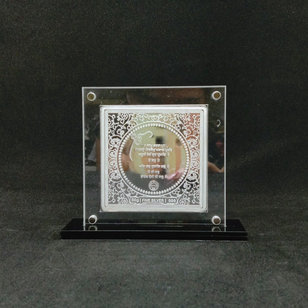 Real silver designer coin of guru nanak dev ji in color printing