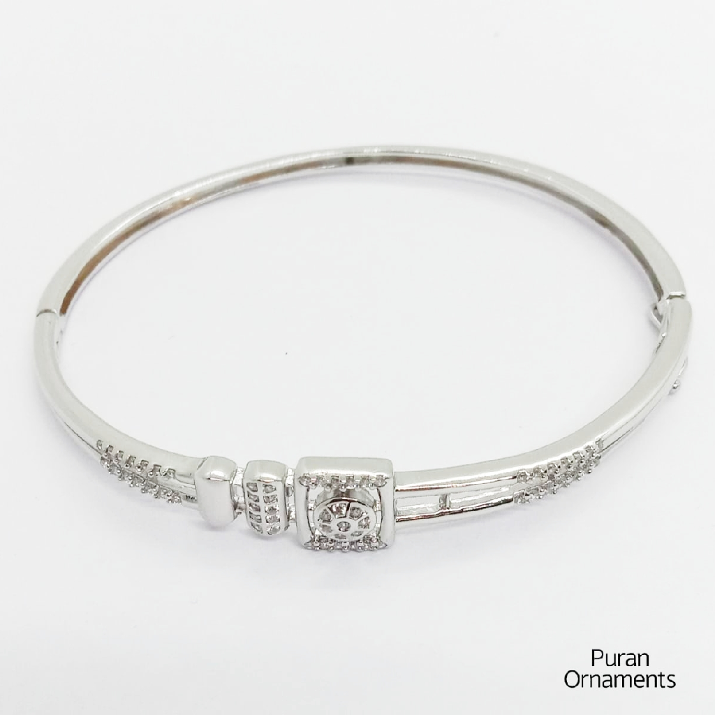 Sterling silver ladies bracelet in superior quality