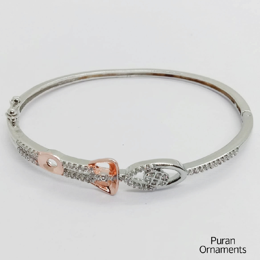 Sterling silver ladies bracelet in superior quality